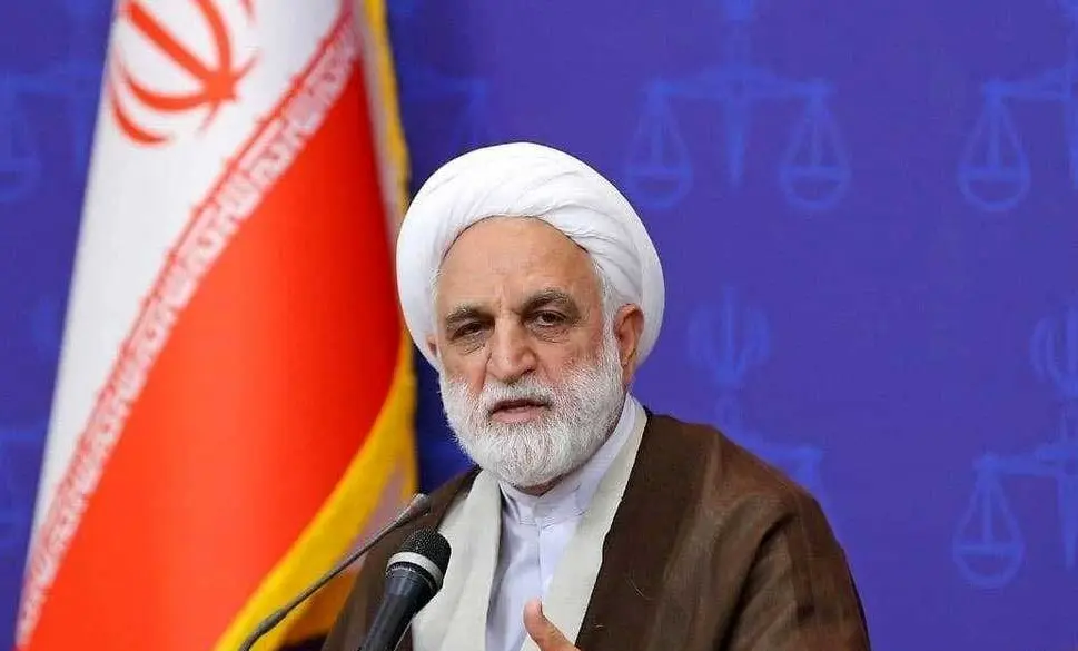 رییس قوه قضاییه جمهوری اسلامی: مسئله اینترنت پرسرعت و سفید مانند پتک در ذهن مردم شده است
