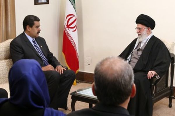 گاردین: حمله ترامپ به ایران مقامات ونزوئلا را ترسانده است