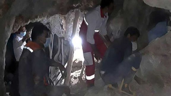 سرپرست فرمانداری:عملیات نجات۲ کارگر محبوس در معدن ارزوئیه بهدلیل ریزش دوباره کوه متوقف شد