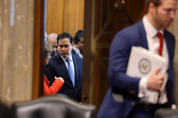 وزیر خارجه آمریکا: به ایران مسیری پیشنهاد دادهایم تا مانع رویارویی شویم