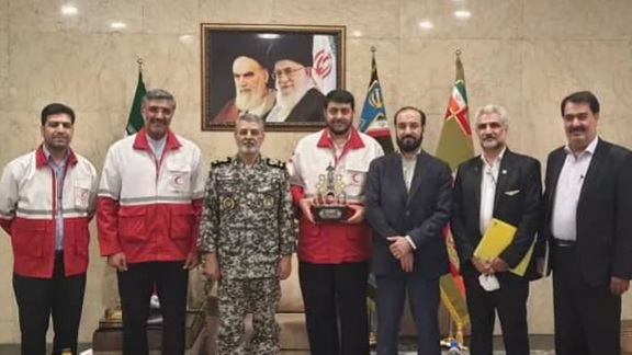 اظهارات یاسین رامین درباره شرکت هلیکوپتری نوید؛ همکار هلال احمر یا سپاه پاسداران؟