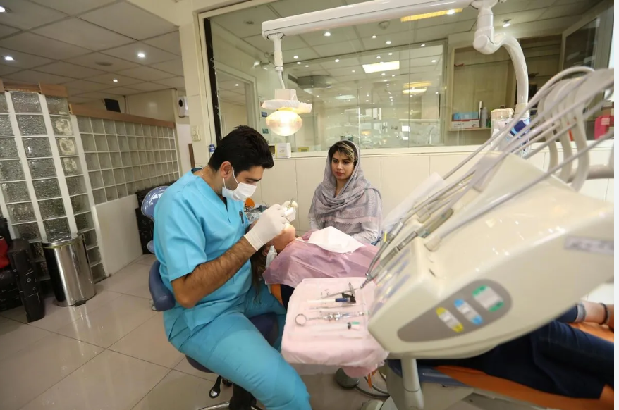 File photo from a dental clinic in Iran, where soaring prices and economic pressure have left many unable to afford routine dental treatment.