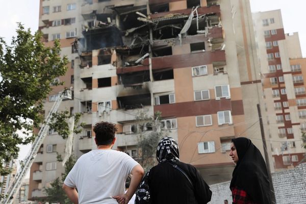 Foreign minister says Iran should not fear war, US cannot be trusted