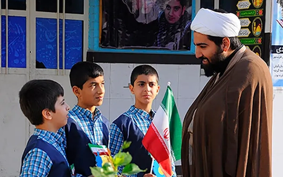 طلاب کارزار «رای تو آینده من» در مدارس راهاندازی کردند
