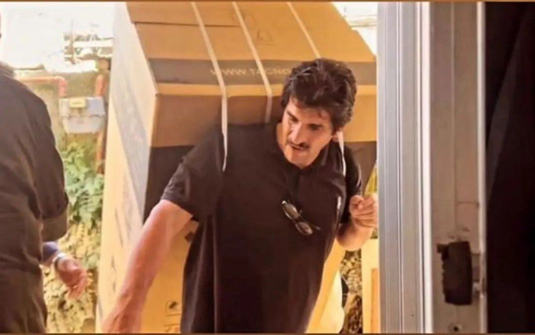 رسول خادم به کمک مردم سیل‌زده آستارا رفت