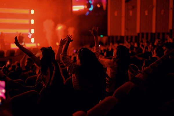 Women break taboos in Iran viral concerts: propaganda or progress?