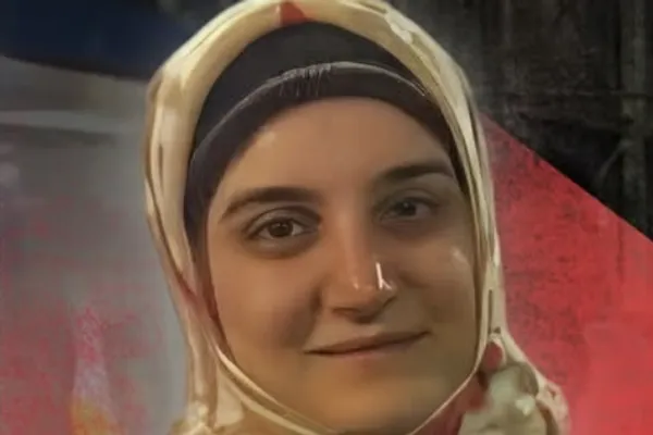 مهدیه اسفندیاری، به ۴ سال حبس و ممنوعیت دائمی از ورود به خاک فرانسه محکوم شد