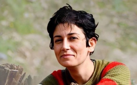 زندانیان سیاسی بند زنان اوین از مردم ایران خواستند علیه حکم اعدام پخشان عزیزی همصدا شوند