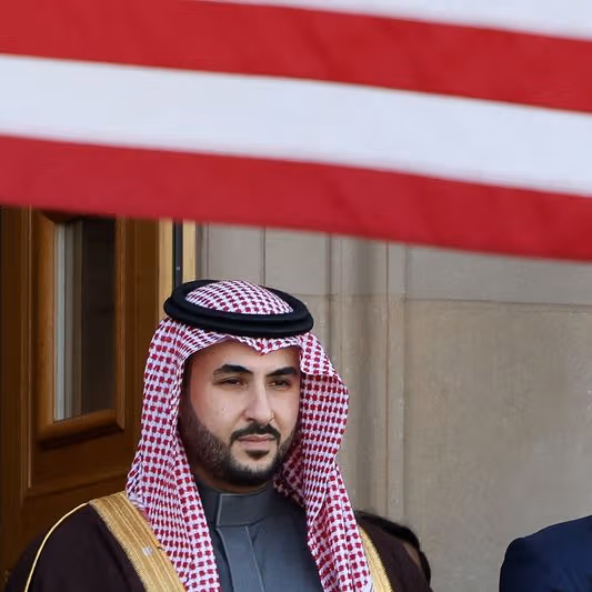 اکسیوس: وزیر دفاع عربستان هشدار داد عقبنشینی ترامپ از حمله، حکومت ایران را جسورتر میکند