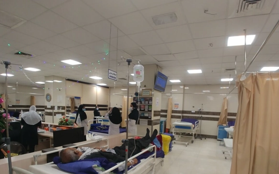 مدیرکل درمان کمیته امداد: حدود ۳۰ هزار بیمار صعبالعلاج زمینگیر شدهاند