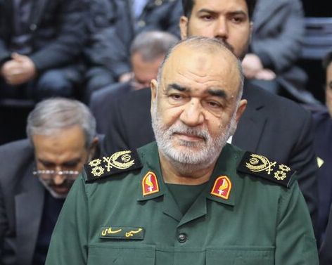 سلامی، فرمانده کل سپاه: میخواستیم کمک کنیم اما راههای سوریه را بسته بودند