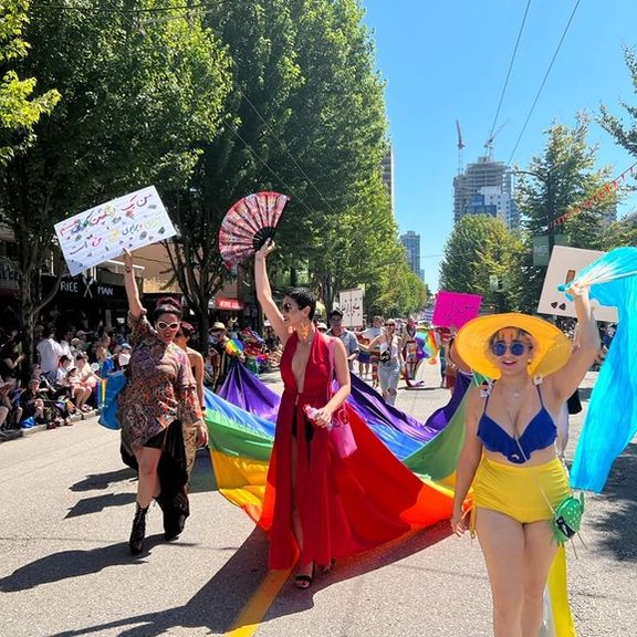 رژه افتخار ایرانیان در کانادا: چرخه ظلم را علیه کوییرهای ایران متوقف کنید