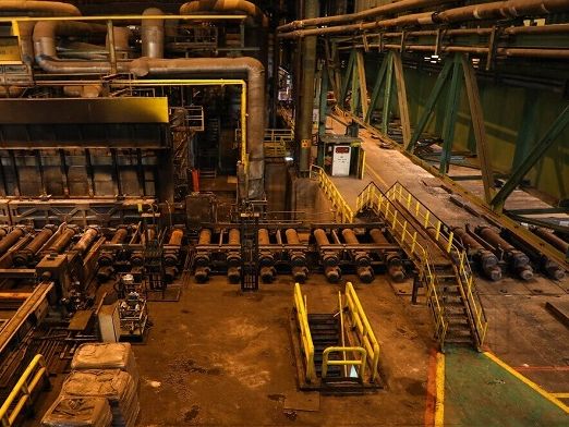 باباخانی، کارشناس انرژی: برق ۶۰ درصد صنعت کشور با وجود تعطیلی ادارات، قطع شده است