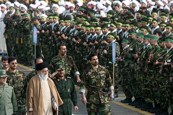 أين تنفق إيران أموالها؟