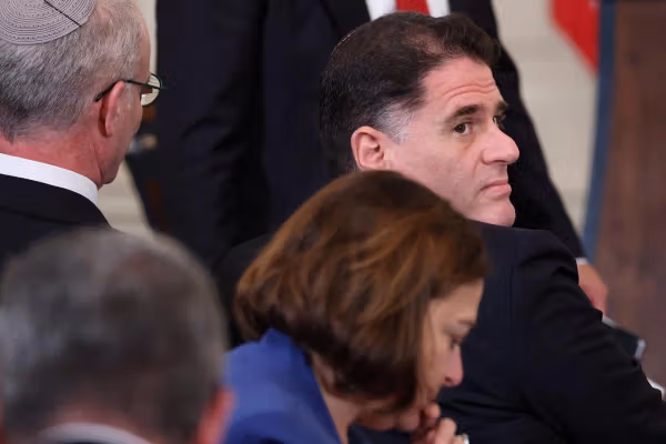 ران درمر، وزیر امور راهبردی اسرائیل و از چهرههای نزدیک به نتانیاهو استعفا کرد