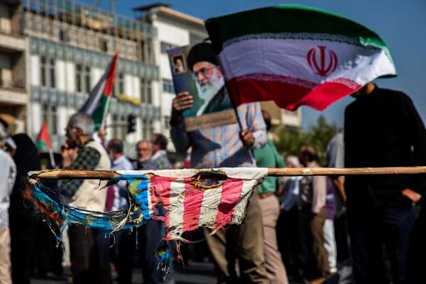 Iran says US preconditions render talks impossible for now