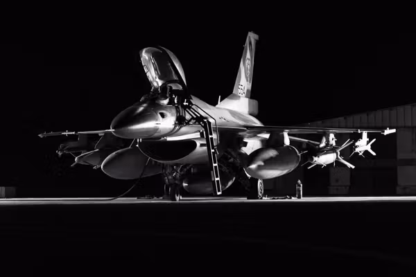 ارتش اسرائیل: حملات به زیرساختهای موشکی و پدافندی در ایران ادامه دارد