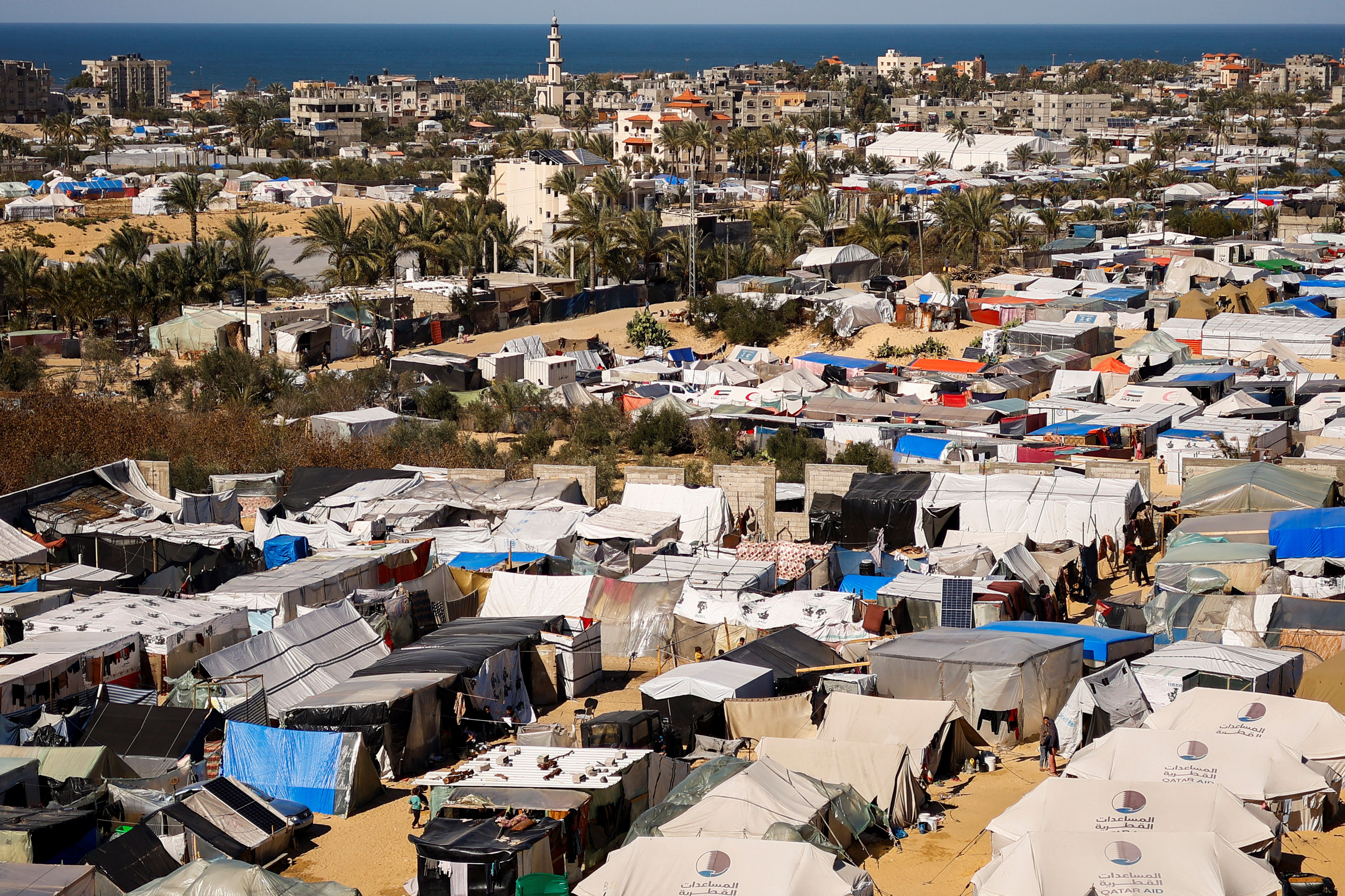 ارتش اسرائیل خواستار تخلیه بخش‌هایی از شهر رفح و محله‌هایی در شمال و مرکز غزه شد