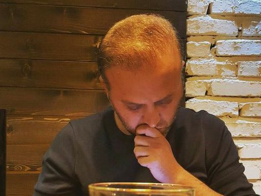 احسان پیربرناش، خبرنگار باسابقه ورزشی بازداشت شد