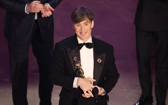 کیلین مورفی، اسکار بهترین بازیگر نقش اول مرد را برای حضور در اوپنهایمر برد