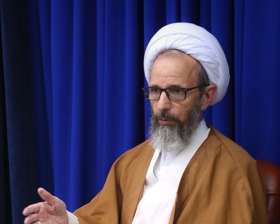 استاد حوزه علمیه قم: همه جامعه حتی غیر مسلمانان باید حجاب را رعایت کنند