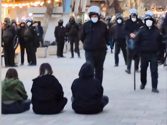 اعتصاب بازاریان در برخی نقاط ایران در روز هشتم اعتراضات سراسری