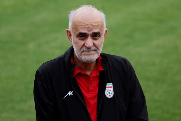 نایب رییس فدراسیون فوتبال: فیفا در ماجرای پرچم، به آمریکا اجازه دخالت نمیدهد