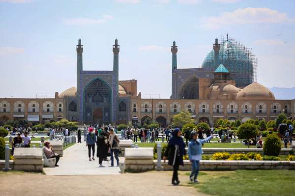 بعد اعتقال بهائيات في إيران.. دعوات لإلغاء الشراكة بين مدينتي أصفهان وفرايبورغ