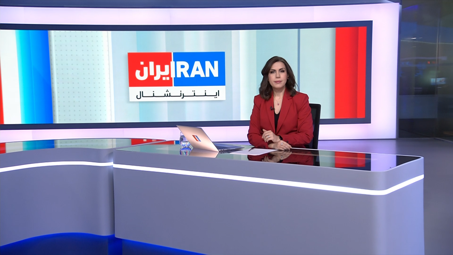 سرخط خبرهای جمعه ۵ دی