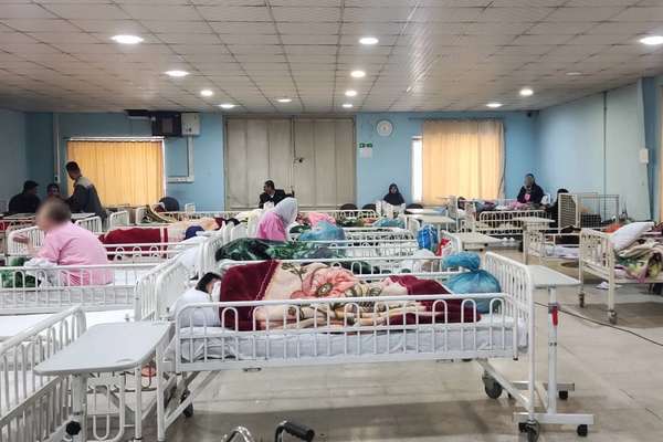 صحيفة إيرانية: تزايد حالات المراهقين المصابين بأعراض حادة نتيجة تعاطي المخدرات