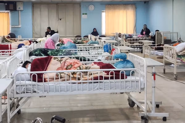 روزنامه اعتماد: تعداد نوجوانان دچار علائم حاد بر اثر مصرف مواد، زياد شده است