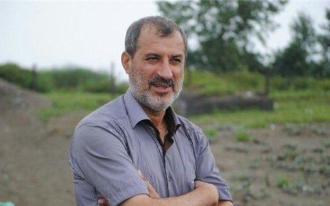 مایلیکهن: گلمحمدی موهایش را بور کند تا محبوب شود!