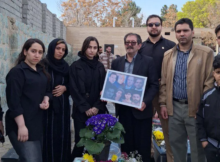 از مزار تا سفره هفتسین؛ تداوم اعتراض و یادبود جاویدنامان در آستانه نوروز