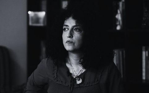 رفت و آمد بیروسری محمدی از اوین به بیمارستان؛ تهدید و بازداشت ملاقاتکنندگان