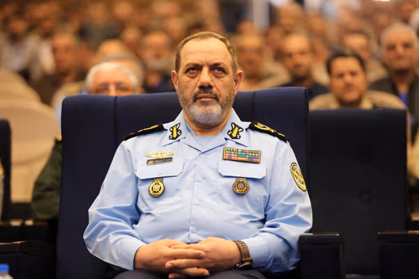 وزیر دفاع جمهوری اسلامی: روز دانشجو، روز مبارزه با استکبار جهانی و آمریکا است