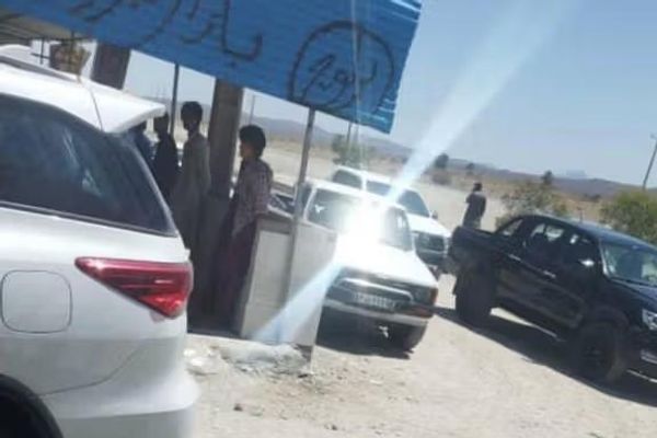 إسلام آباد تطالب باعتقال المتورطين في قتل 8 عمال باكستانيين بإيران