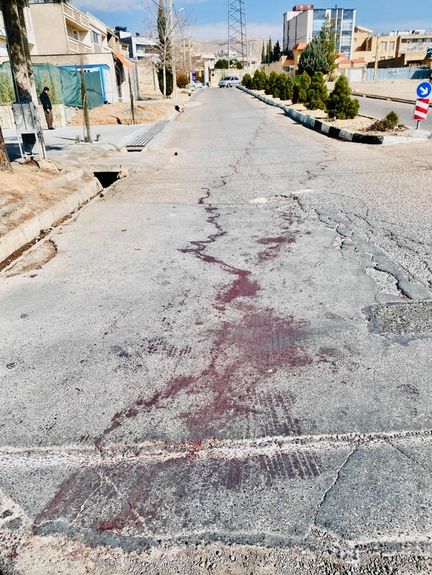 شاهد عيان من كرج: نقل جثث القتلى بالجرافة