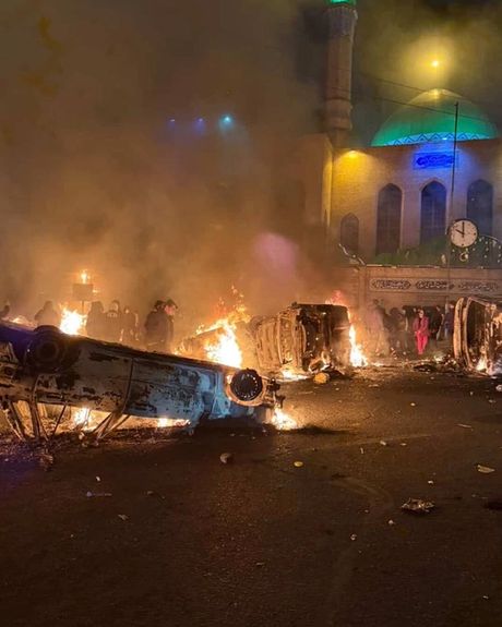 "واشنطن بوست": النظام الإيراني عالق في "دوامة قاتلة" بعد اشتعال الاحتجاجات