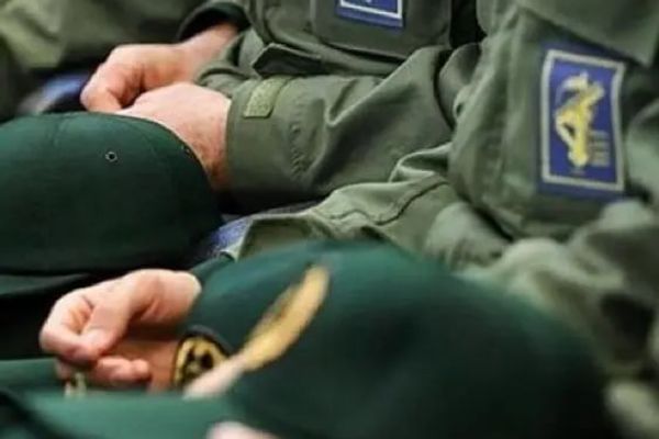 برلمانية من أصول إيرانية تقدم مقترحا يلزم حكومة كندا بإدراج الحرس الثوري في قائمة الإرهاب