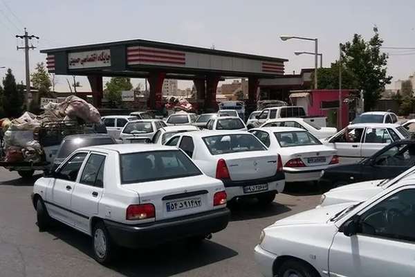 Why oil giant Iran struggles to supply gasoline