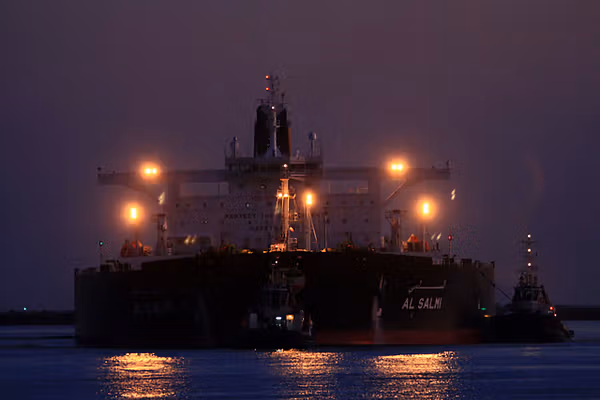 نشت نفتی پس از حمله به نفتکش کویتی گزارش نشد