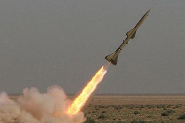 إيران ترفض تقريرًا أميركيًا حول نقل الأسلحة إلى الحوثيين