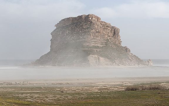 نماینده ارومیه در مجلس: دولت و مردم از خشک شدن دریاچه ارومیه بترسند