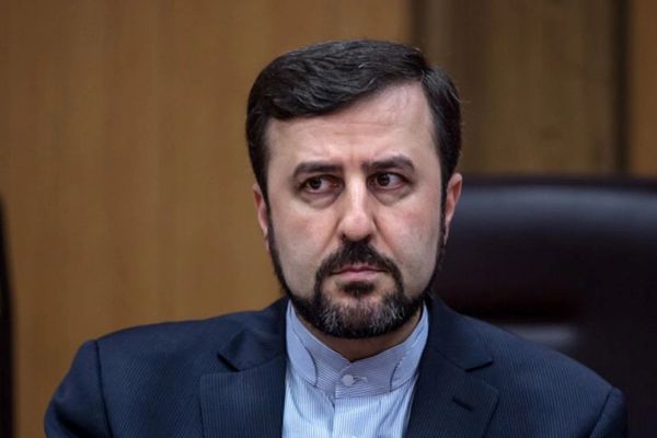 مساعد القضاء الإيراني يتهم مواقع التواصل بـ"الدعاية ضد طهران" عبر آلاف "الحسابات المزيفة"