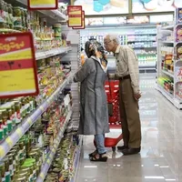 مقام ارشد وزارت بهداشت: گرانی مواد غذایی سلامت مردم را تهدید میکند