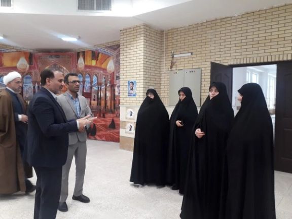 مدیرکل ورزش و جوانان قم: حوزه علمیه خواهران برای تربیت مربیان ورزش اهتمام بورزند