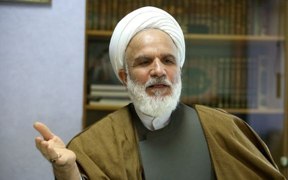 رییس دفتر خامنهای در قم: مردم ایران اصلح را انتخاب میکنند و مردم آمریکا بین فاسد و افسد