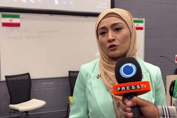 عضو بمجلس الشيوخ الأسترالي يدعو للتحقيق مع قناة إيرانية ومعاقبتها