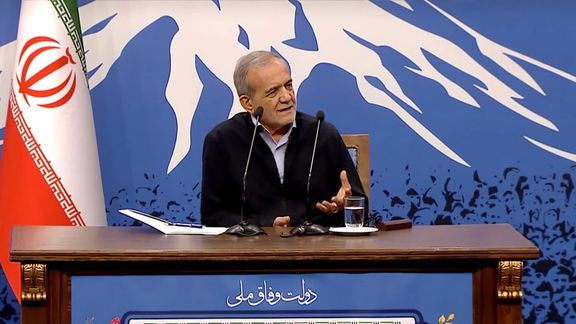 پزشکیان ارسال موشک به روسیه و حوثیها را رد و از تداوم گشت ارشاد اظهار بیاطلاعی کرد