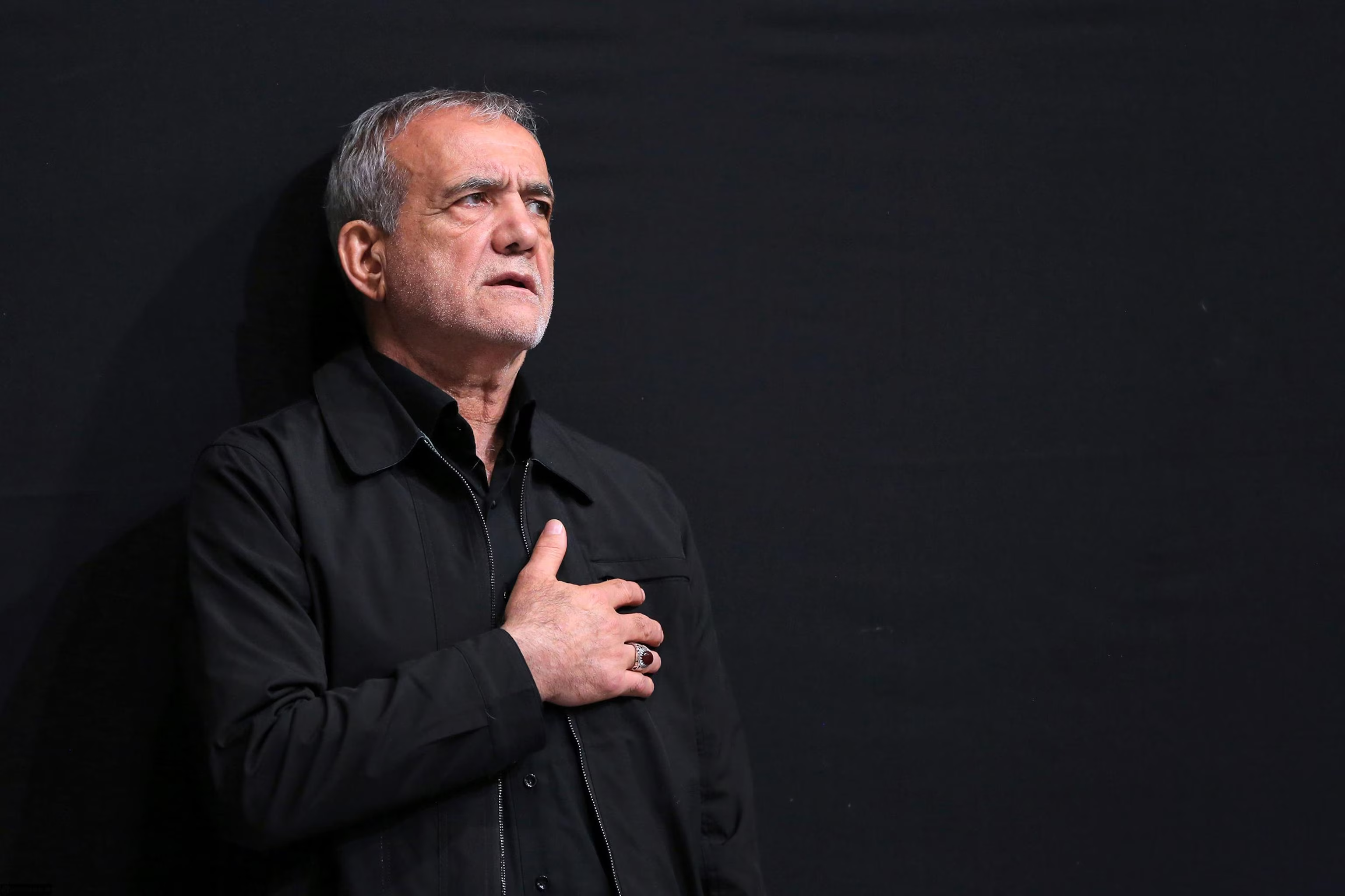 الرئيس الإيراني محذرا نظيره الفرنسي: مهاجمة لبنان ستكون لها عواقب وخيمة على إسرائيل